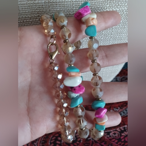 Muticolored Glass Single-Strand Necklace 💖💫 - Picture 7 of 7